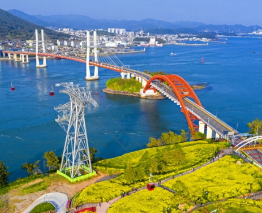 [상품코드 8981] 1박2일 - 여수 낭만의요트여행- KTX  여수요트여행  남해다랭이마을 /사천케이블카(가이드동행)(전일정식사제공(4식) (신라스테이호텔숙박)