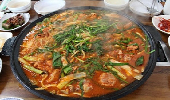 [상품코드 9171]  당일 - 협곡열차 & 태백산눈꽃열차  [특별열차] 백두대간협곡열차 & 환상선(승부) & 분천 산타마을 & 태백산 눈꽃 (중식제공)
