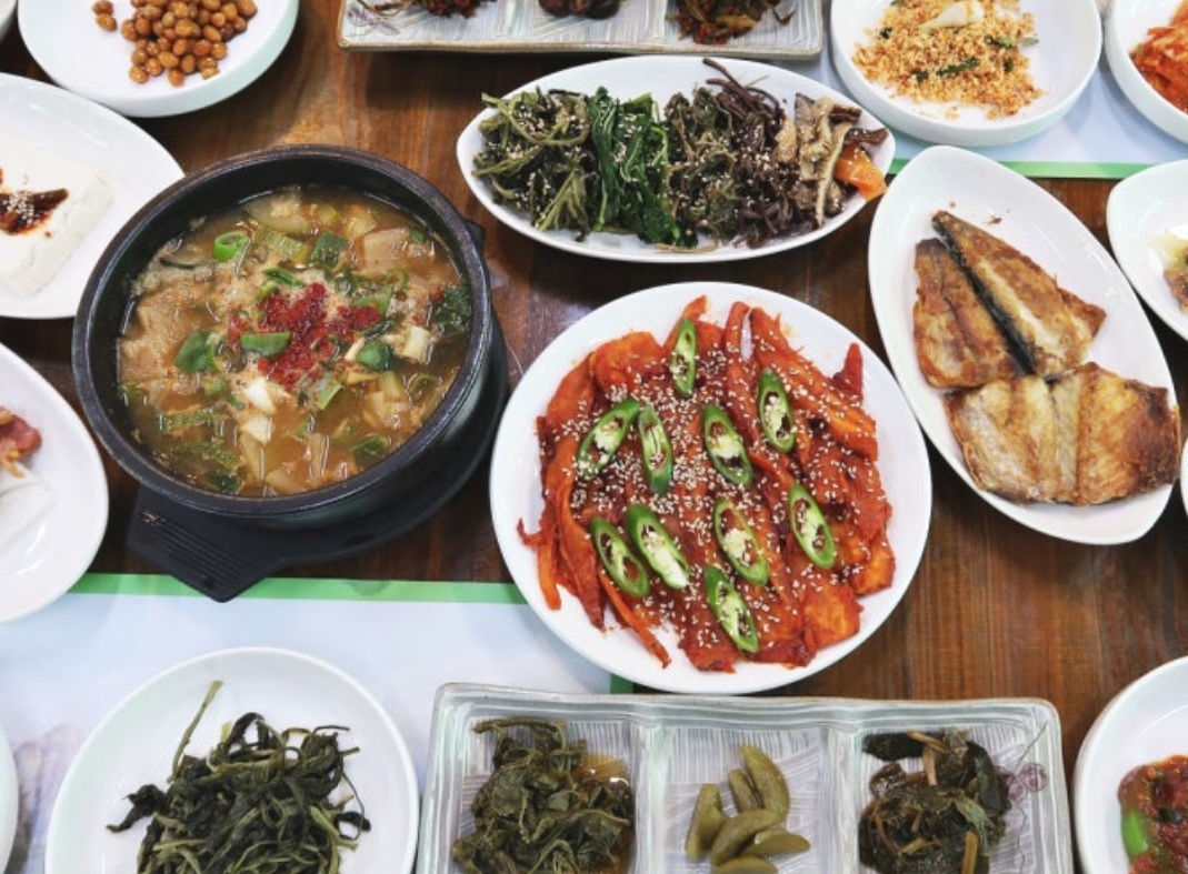 [상품코드 5144] [추석연휴 리무진버스(28인승)] 2026 추석 버스 #3 경북*강원 2박3일(안동*주왕산*영덕*울진바다*설악산)_28인승 리무진버스