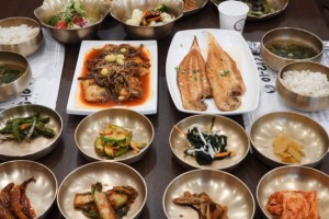 [상품코드 5451] KTX / SRT 전북탐방 1박2일-◈별미여행◈군산/전주한옥마을/옥정호출정다리/임실치즈테마파크/마이산탑사